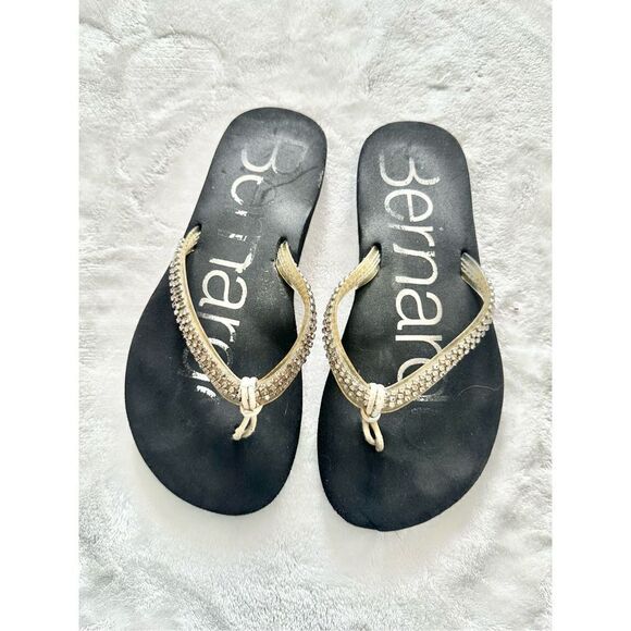 bernardo sandals black foam with gold rhinestone straps fits like a 6 1/2 - Picture 3 of 3